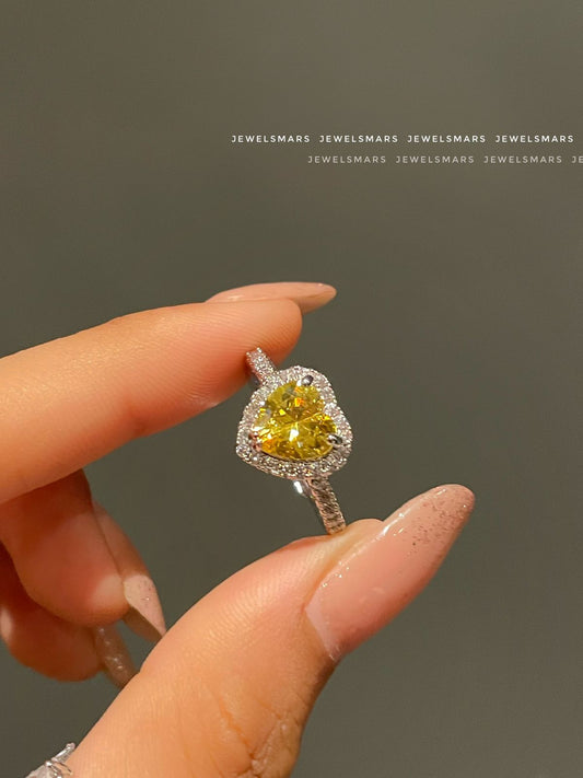 Soulmate Heart Ring- yellow