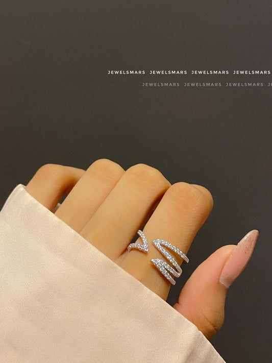 Stella Ring Band