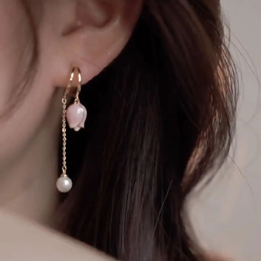 Tulip Chain Drop Earrings