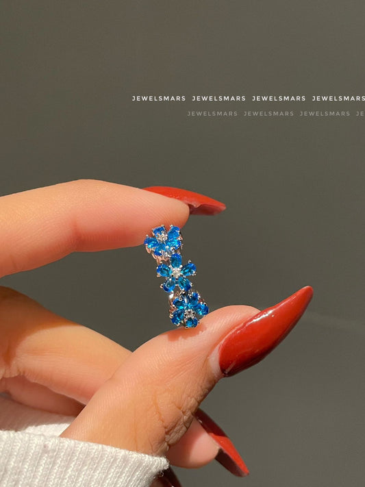 Periwinkle Flower Ring- blue