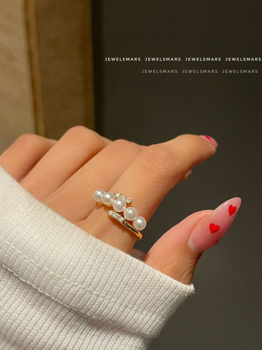 Amanda Pearly Statement Ring