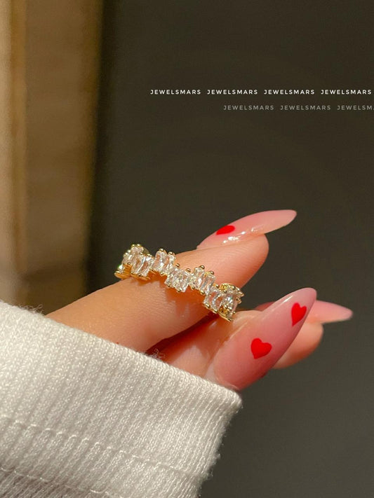 Icy Ring Band- golden