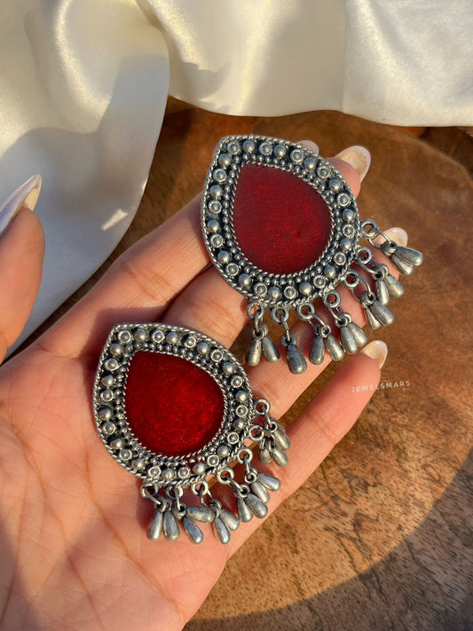 Heena Earrings- red