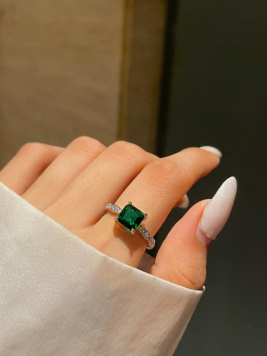 Square cut Ring- green