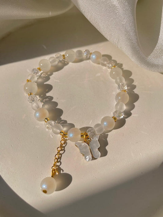 Soothing Butterfly Bracelet- Pearl White