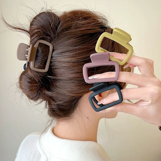 Melissa Statement claw clips