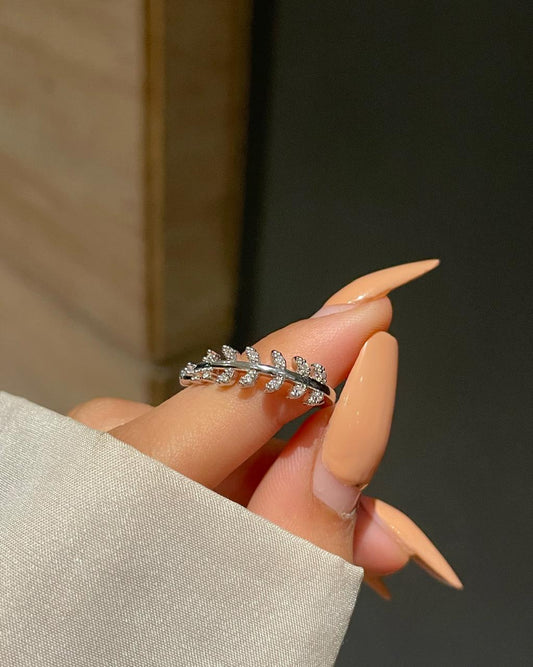 Leafy Ring