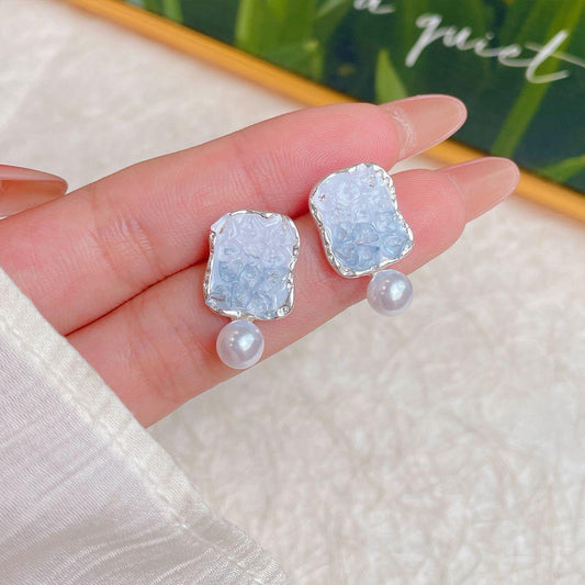 Mi Amor Crystal Earrings