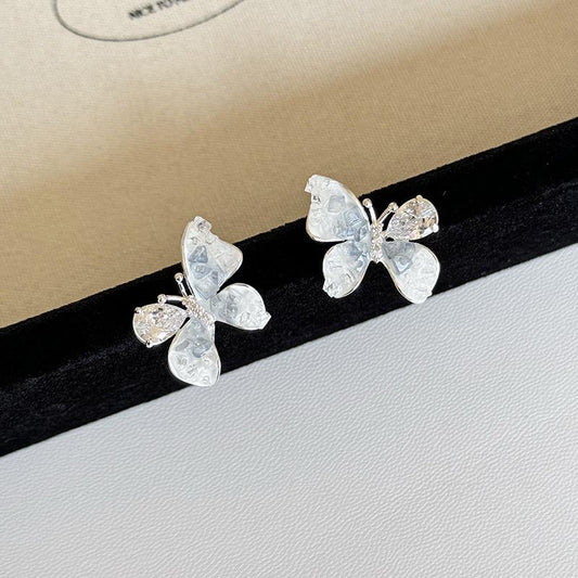 Delulu Butterfly Earrings- blue