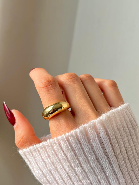 Margaret Statement Ring