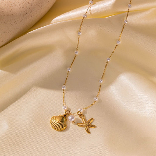 Beach Bestie Pearl Necklace