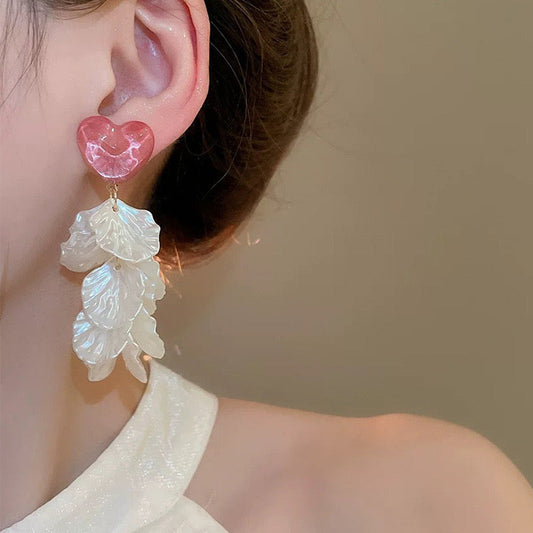 Heart of Haze Earring