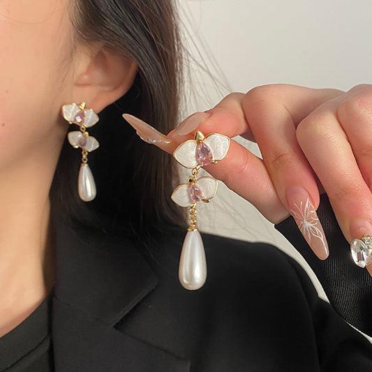 Main Character Energy Earrings