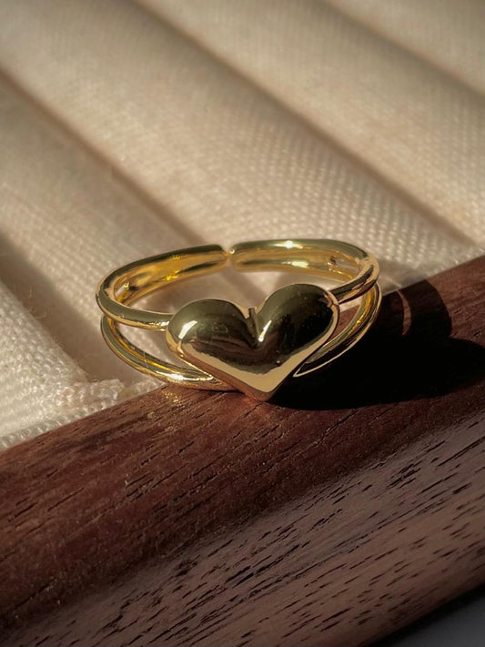 Hot-hearted Gold Ring