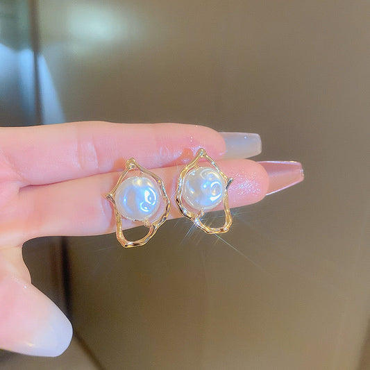 Golden Archive Pearl Earrings