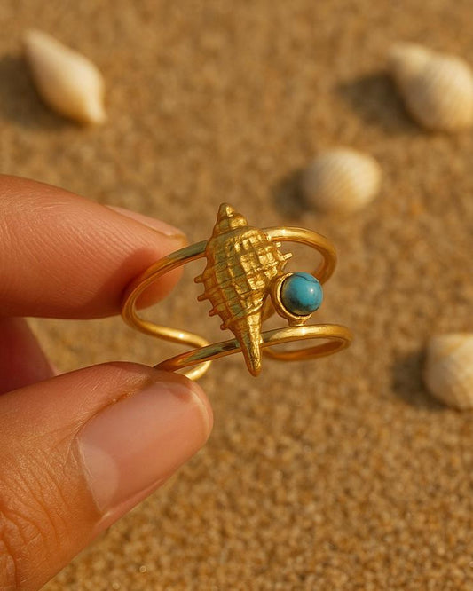 Tropical-Island Shell Ring