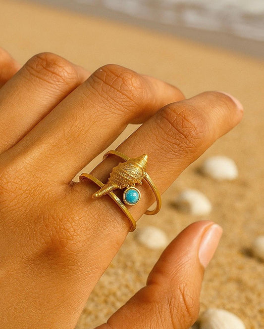 Tropical-Island Shell Ring