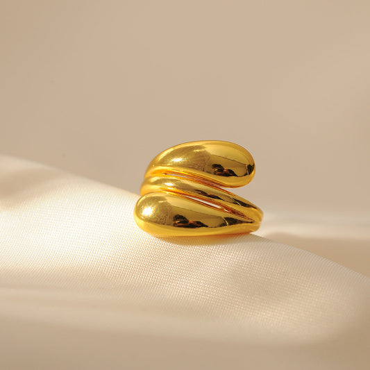 Always Iconic! Gold Ring