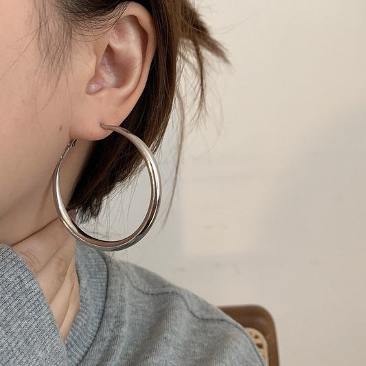 Clean Girl Silver Hoop Earrings
