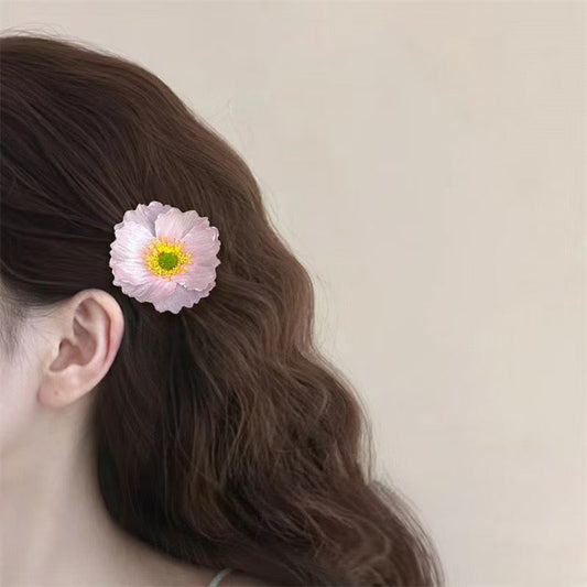 Blushing Poppy Hair Clip