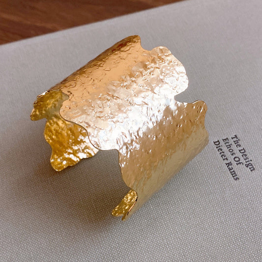 Classy Papercut Gold Handcuff