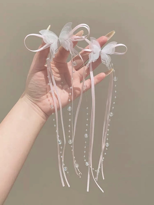 Fluttery Dew Drop Hair Flip