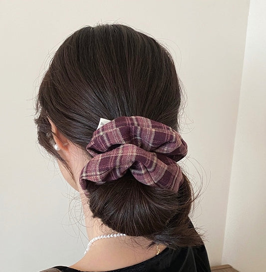 Warm Maple Scrunchie