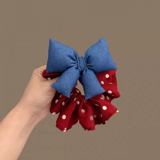 She’s Extra! Bow Scrunchie