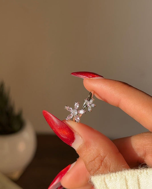 Angelic Rhinestone Flower Ring