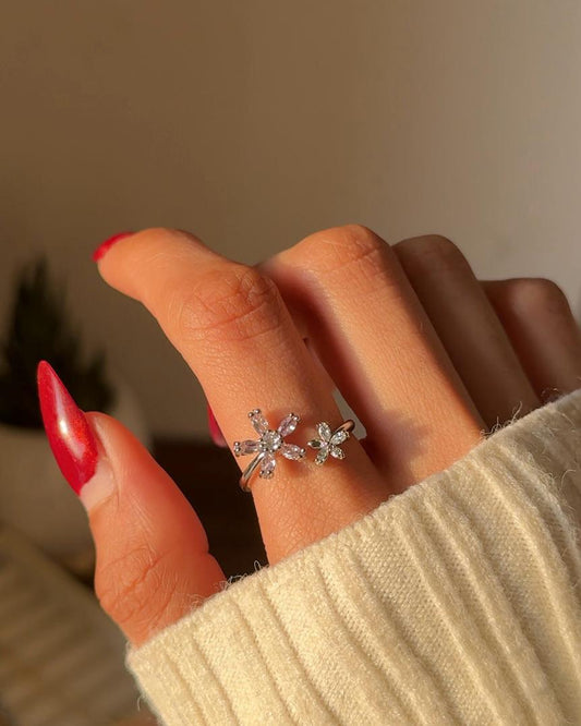 Angelic Rhinestone Flower Ring