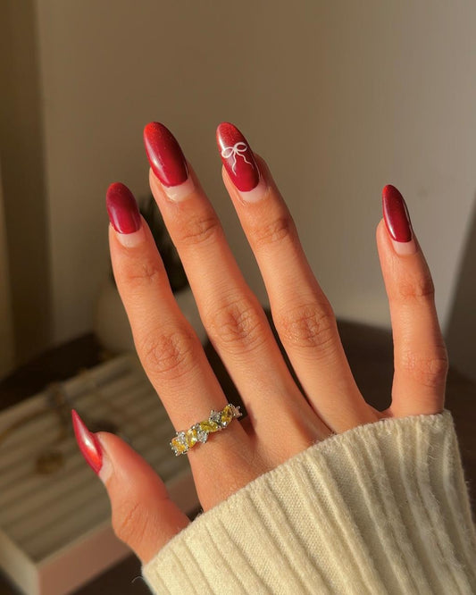 Pretty Girl Yellow Ring