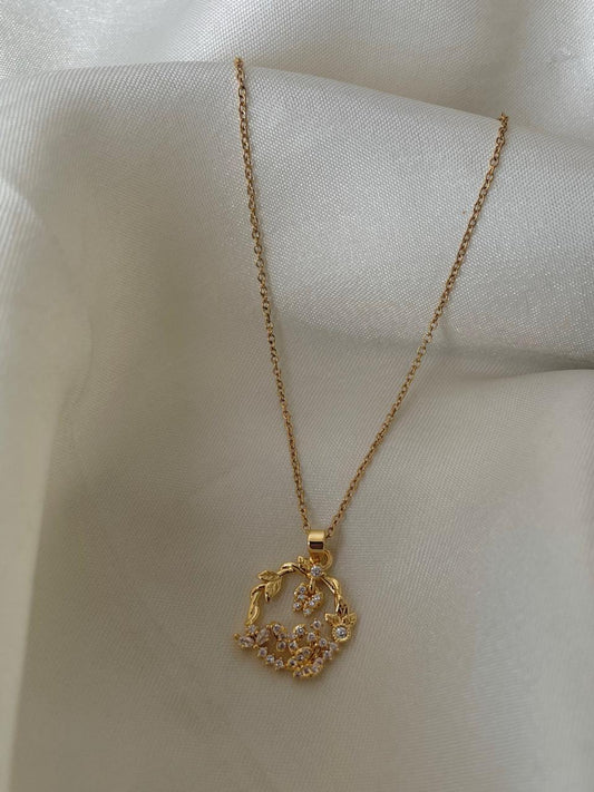 The Golden Fairytale Necklace