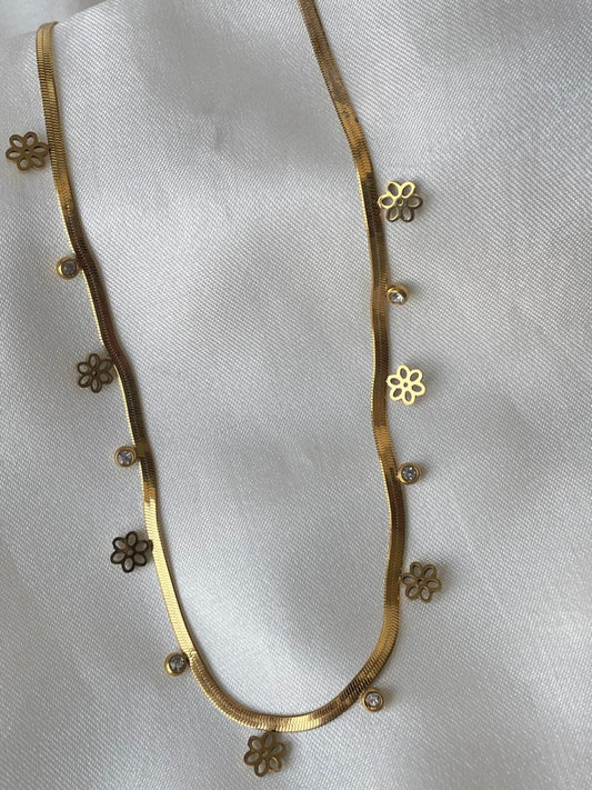 Luminous Florets Necklace