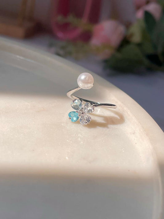 Luminous Sapphire Pearl Ring