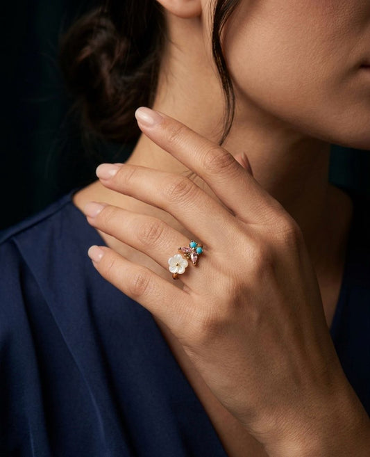 Flower to my fultter Ring