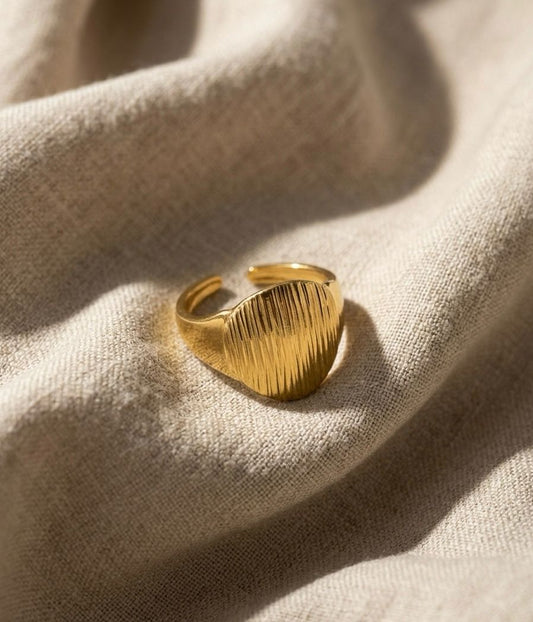 Golden Gleam Ring