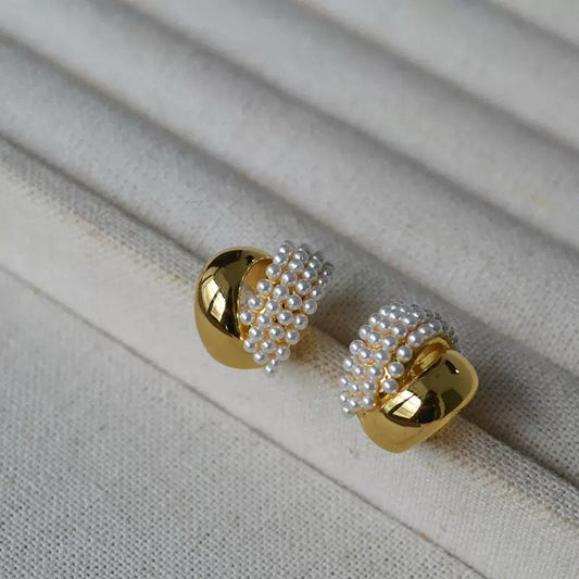 Hoop of Pearls! Earrings