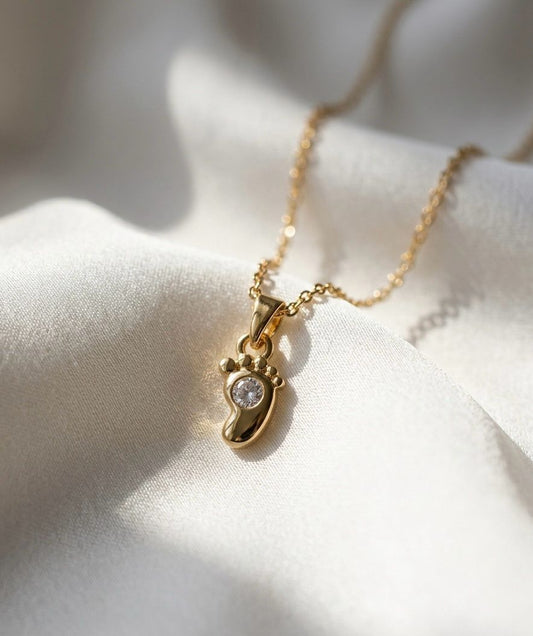 Footprints by the Beach Necklace