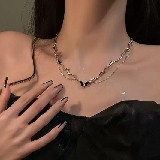 Midnight Flutter Necklace