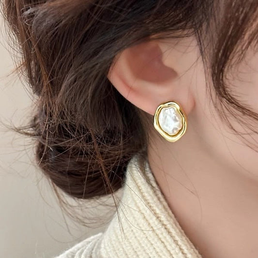 Siren Baroque Molten Studs