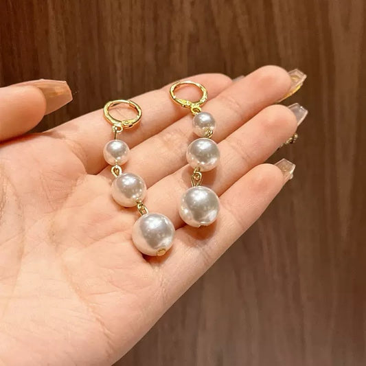 Chandelier Cascade Pearl Drop Huggies