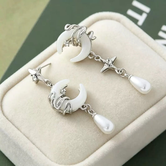 Celestial Dreamer Pearl earrings