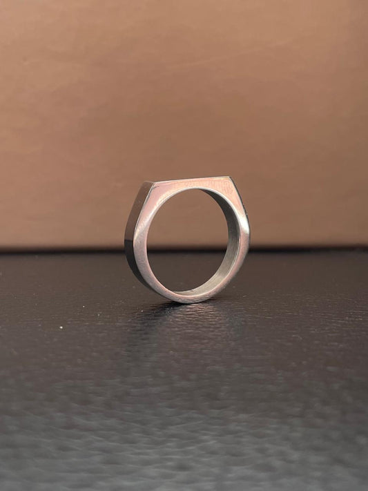 Ultimate Men Ring