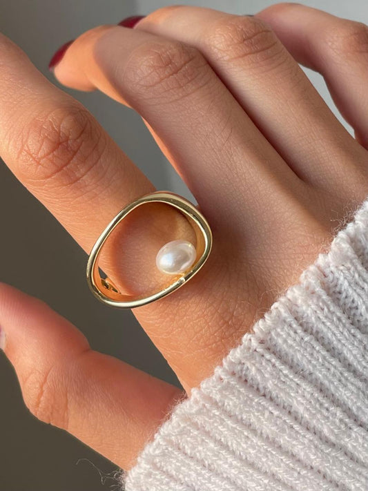 Celeste Statement Ring