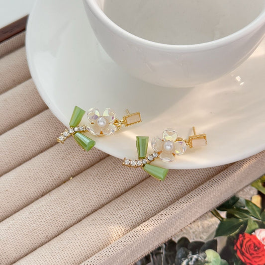 Poetic Bloom earrings