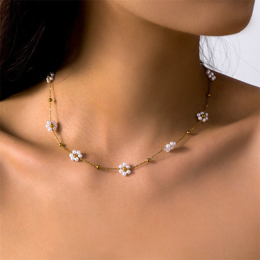 Floral Serenity Pearl Necklace